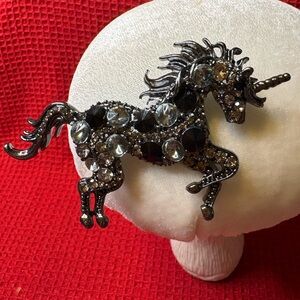 Black and Silver rhinestones Unicorn Brooch on gunmetal black